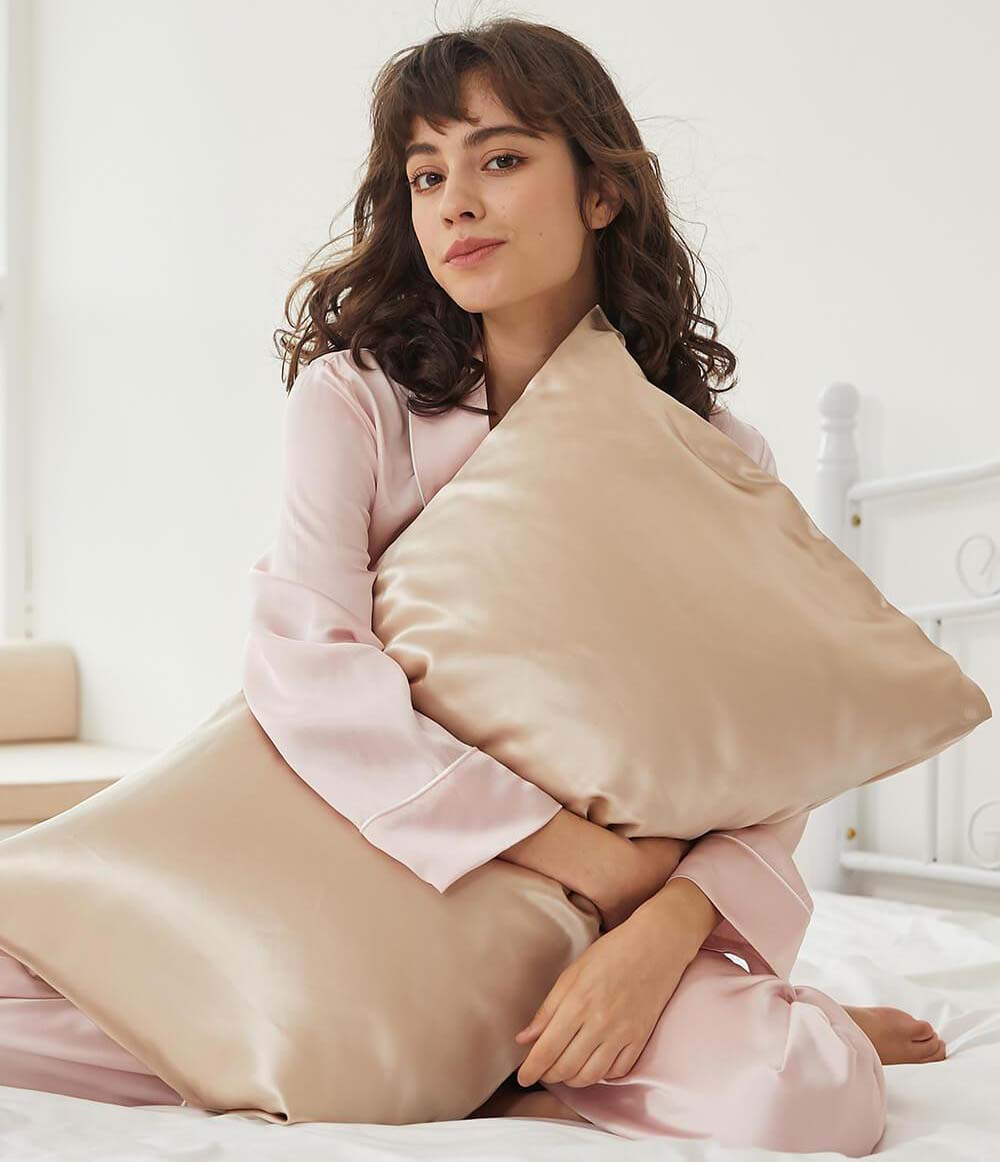 2 x Luxury Silk Pillowcases